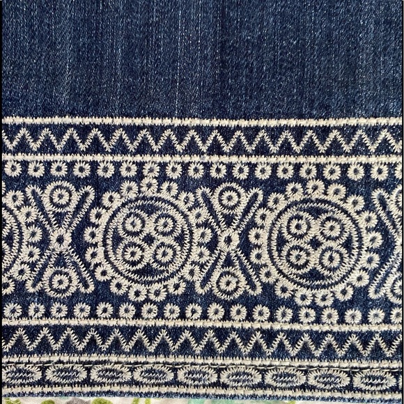 Lucky Brand Sienna Weekender Crop - size 2 - Picture 2 of 8